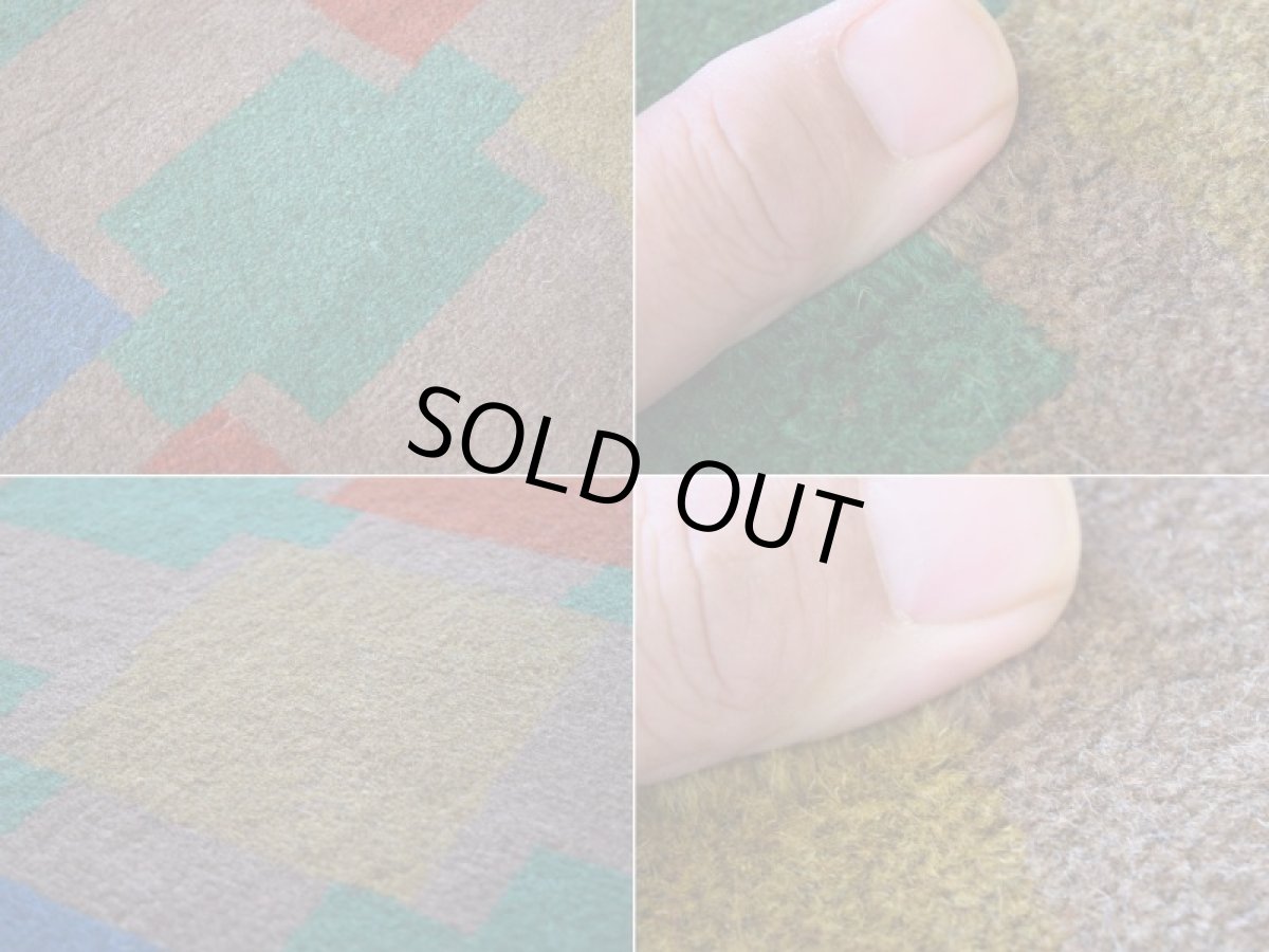 画像17: 新品 ペルシャ ギャッベ 縦1.5m 横1.3m 1.9㎡ リビング 2人掛けソファ サイズ 153 × 121 cm No.R401 肉厚 天然 ウール ギャベ 手織り ハンドメイド ラグ 絨毯 カーペット リビングルームやベッドサイドに ブラウン 茶 マルチカラー n-r401-153121h001-031 (17)