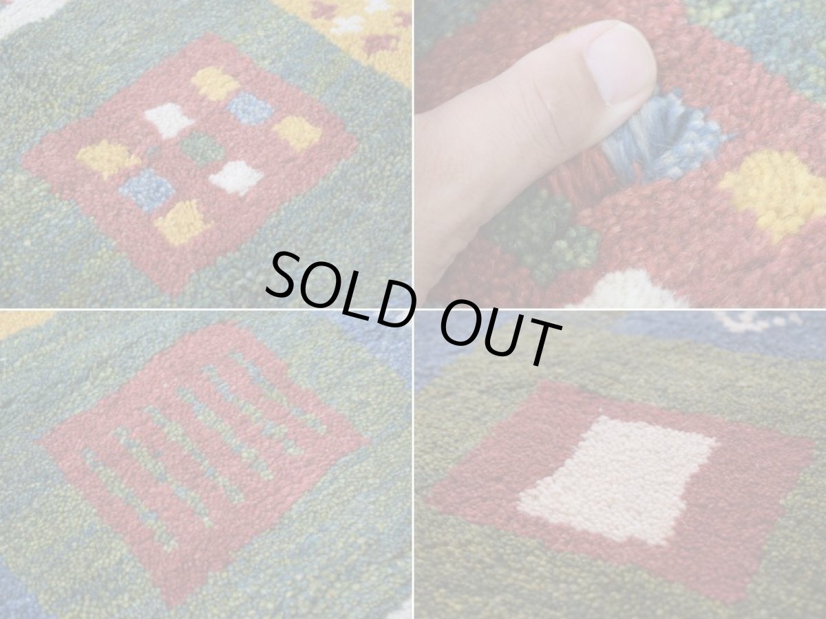 画像17: 新品 ペルシャ ギャッベ 縦1.7m 横1.1m 2㎡ 2-3人掛けソファ サイズ 170 × 110 cm No.R421 肉厚 天然 ウール ギャベ 手織り ハンドメイド ラグ 絨毯 カーペット 緑 グリーン カラフル マルチカラー n-r421-170110h001-031 (17)