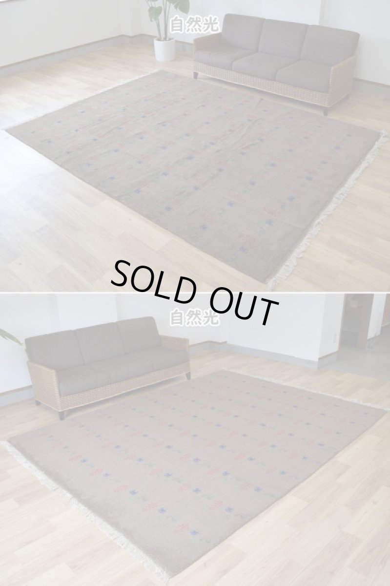 画像5: 新品 ペルシャ ギャッベ 縦3m 横2.2m 6.3㎡ 〜6帖 大判 リビング ダイニング 2-3人掛けソファ サイズ 290 × 215 cm No.R456 肉厚 天然 ウール ギャベ 手織り ハンドメイド ラグ 絨毯 カーペット リビングダイニングルームやベッドサイドに 茶 ライトブラウン  n-r456-290215h003-004 (5)