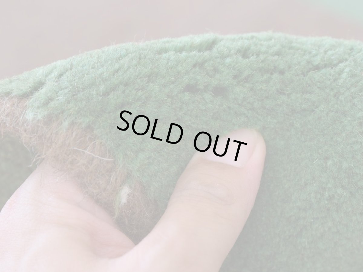 画像14: 新品 ペルシャ ギャッベ 縦1.5m 横1m 1.5㎡ 2人掛けソファ サイズ 142 × 101 cm No.R435 肉厚 天然 ウール ギャベ 手織り ハンドメイド ラグ 絨毯 カーペット ソファの足元やベッドサイドに ブラウン 茶 グリーン 緑 マルチカラー n-r435-142101h57-001 (14)