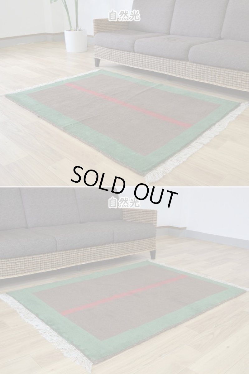 画像5: 新品 ペルシャ ギャッベ 縦1.5m 横1m 1.5㎡ 2人掛けソファ サイズ 142 × 101 cm No.R435 肉厚 天然 ウール ギャベ 手織り ハンドメイド ラグ 絨毯 カーペット ソファの足元やベッドサイドに ブラウン 茶 グリーン 緑 マルチカラー n-r435-142101h57-001 (5)