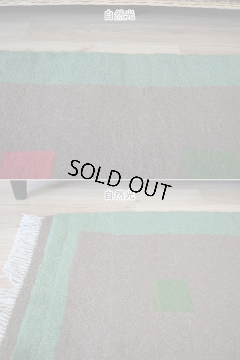 画像4: 新品 ペルシャ ギャッベ 縦1.5m 横1.1m 1.6㎡ 2人掛けソファ サイズ 149 × 107 cm No.R450 肉厚 天然 ウール ギャベ 手織り ハンドメイド ラグ 絨毯 カーペット ソファの足元やベッドサイドに ブラウン 茶 グリーン 緑 マルチカラー n-r450-149107h57-001 (4)