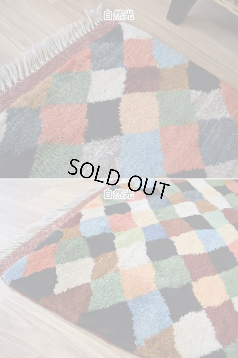 画像8: 新品 ペルシャ ギャッベ 縦2m 横2m 4㎡ 〜4.5帖 正方形 スクエア タイプ リビング ダイニング 2-3人掛けソファ サイズ 190 × 200 cm No.R459 肉厚 天然 ウール ギャベ 手織り ハンドメイド ラグ マット 絨毯 カーペット リビングダイニングルームやベッドサイドに カラフル マルチカラー n-r459-190200h091-052 (8)