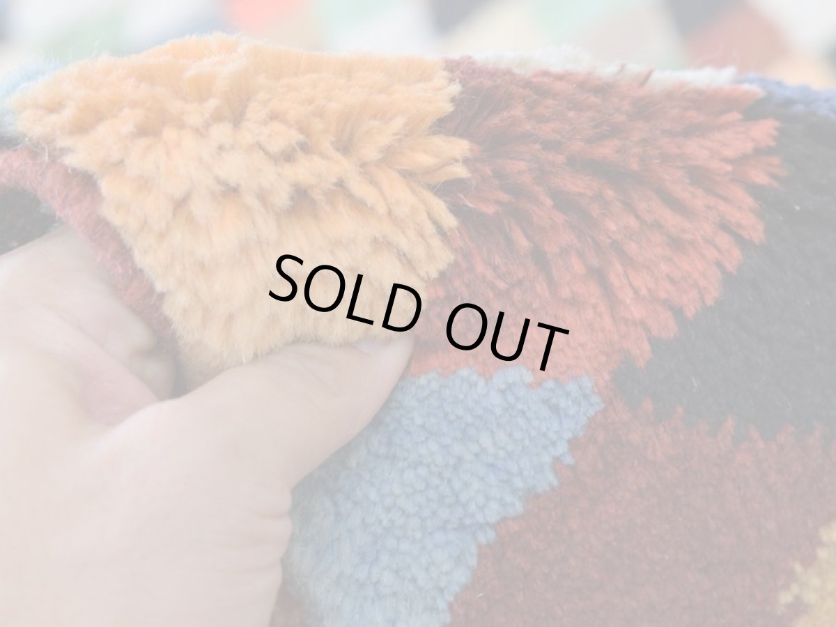 画像14: 新品 ペルシャ ギャッベ 縦2m 横2m 4㎡ 〜4.5帖 正方形 スクエア タイプ リビング ダイニング 2-3人掛けソファ サイズ 190 × 200 cm No.R459 肉厚 天然 ウール ギャベ 手織り ハンドメイド ラグ マット 絨毯 カーペット リビングダイニングルームやベッドサイドに カラフル マルチカラー n-r459-190200h091-052 (14)