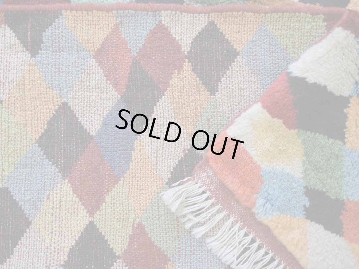 画像16: 新品 ペルシャ ギャッベ 縦2m 横2m 4㎡ 〜4.5帖 正方形 スクエア タイプ リビング ダイニング 2-3人掛けソファ サイズ 190 × 200 cm No.R459 肉厚 天然 ウール ギャベ 手織り ハンドメイド ラグ マット 絨毯 カーペット リビングダイニングルームやベッドサイドに カラフル マルチカラー n-r459-190200h091-052 (16)