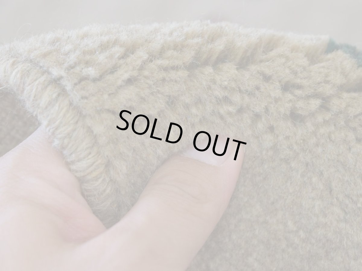 画像14: 新品 ペルシャ ギャッベ 縦2m 横1.4m 2.6㎡ リビング ダイニング 2-3人掛けソファ サイズ 193 × 131 cm No.R400 肉厚 天然 ウール ギャベ 手織り ハンドメイド ラグ 絨毯 カーペット リビングダイニングルームやベッドサイドに ライトグレー 灰 ねずみ色 動物 植物柄 n-r400-193131h031-071 (14)