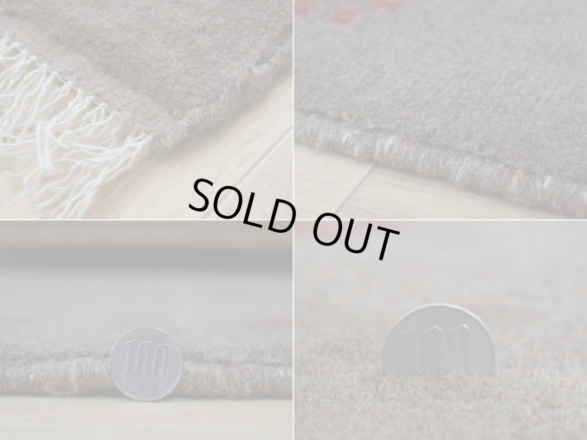 画像20: 新品 ペルシャ ギャッベ 縦2m 横1.4m 2.6㎡ リビング ダイニング 2-3人掛けソファ サイズ 190 × 133 cm No.R413 肉厚 天然 ウール ギャベ 手織り ハンドメイド ラグ 絨毯 カーペット リビングダイニングルームやベッドサイドに ライトブラウン 茶 動物 植物柄 n-r413-190133h031-071 (20)