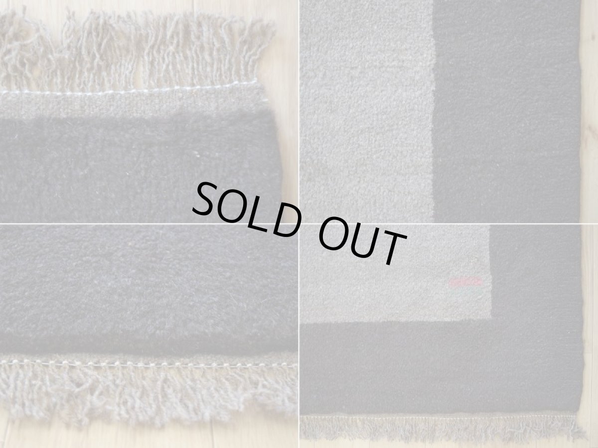 画像19: 新品 ペルシャ ギャッベ 縦2m 横1.3m 2.3㎡ リビング ダイニング 2-3人掛けソファ サイズ 180 × 127 cm No.R406 肉厚 天然 ウール ギャベ 手織り ハンドメイド ラグ 絨毯 カーペット リビングダイニングルームやベッドサイドに 濃茶 ブラウン 黒 グレー 灰 ねずみ色 n-r406-180127h021-061 (19)