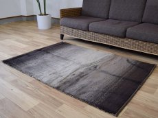 画像2: 新品 ペルシャ ギャッベ 縦1.5m 横1m 2人掛けソファ サイズ 148 × 100 cm No.1443 肉厚 天然 草木染 ウール ギャベ 手織り ハンドメイド ラグ 絨毯 カーペット ソファの足元やベッドサイドに ブラウン 茶 グレー ベージュ グラデーション n-1443-148100s011-051 (2)