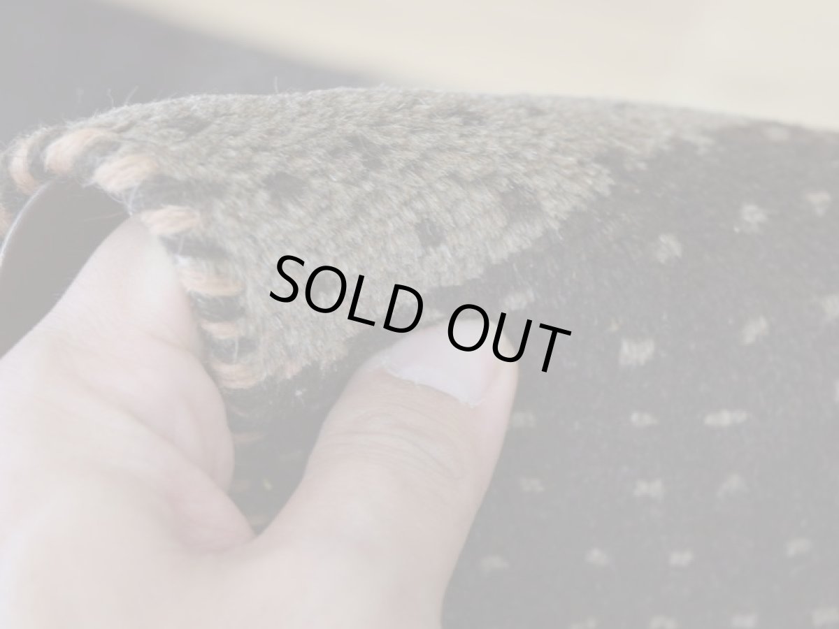 画像14: 新品 ペルシャ ギャッベ 縦1.5m 横1m 2人掛けソファ サイズ 147 × 94 cm No.1442 肉厚 天然 草木染 ウール ギャベ 手織り ハンドメイド ラグ 絨毯 カーペット ソファの足元やベッドサイドに ブラウン 茶 グレー ベージュ n-1442-147094s011-051 (14)