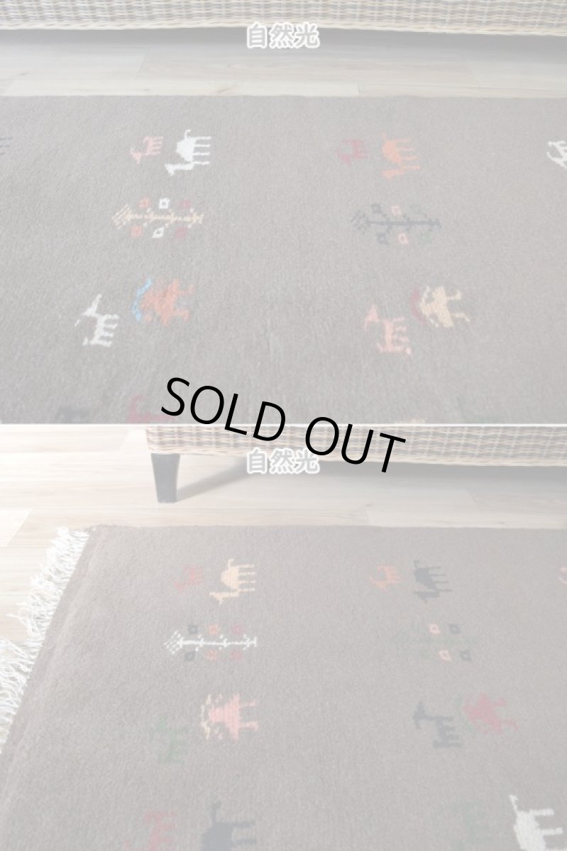 画像4: 新品 ペルシャ ギャッベ 縦2m 横1.5m 3㎡ リビング ダイニング 2-3人掛けソファ サイズ 193 × 153 cm No.R420 肉厚 天然 ウール ギャベ 手織り ハンドメイド ラグ 絨毯 カーペット リビングダイニングルームやベッドサイドに ブラウン 茶 n-r420-193153h051-002 (4)
