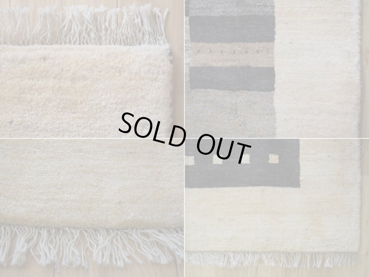 画像19: 新品 ペルシャ ギャッベ 縦2m 横1.5m 3㎡ 〜3帖 リビング ダイニング 2-3人掛けソファ サイズ 202 × 149 cm No.1940 肉厚 天然 草木染 ウール ギャベ 手織り ハンドメイド ラグ 絨毯 カーペット リビングダイニングルームやベッドサイドに 生成り クリーム ベージュ ブラウン 原毛系 n-1940-202149s123-024 (19)