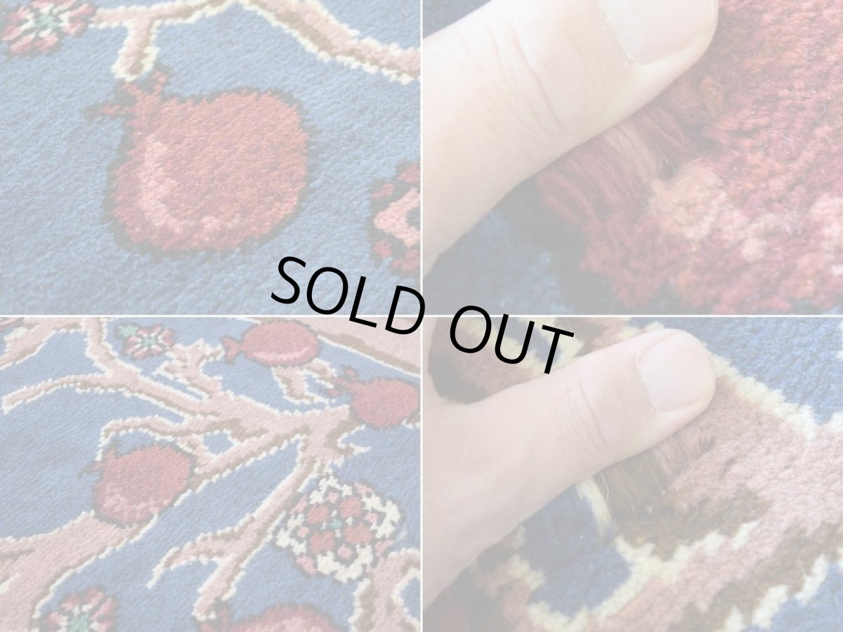 画像17: 新品 ペルシャ ギャッベ 縦2m 横1.4m 2.7㎡ リビング ダイニング 2-3人掛けソファ サイズ 190 × 140 cm No.RH12 肉厚 天然 ウール ギャベ 手織り ハンドメイド ラグ 絨毯 カーペット リビングダイニングルームやベッドサイドに ネイビー ブルー 生命の樹 ザクロ 柄 n-rh12-190140h041-081 (17)
