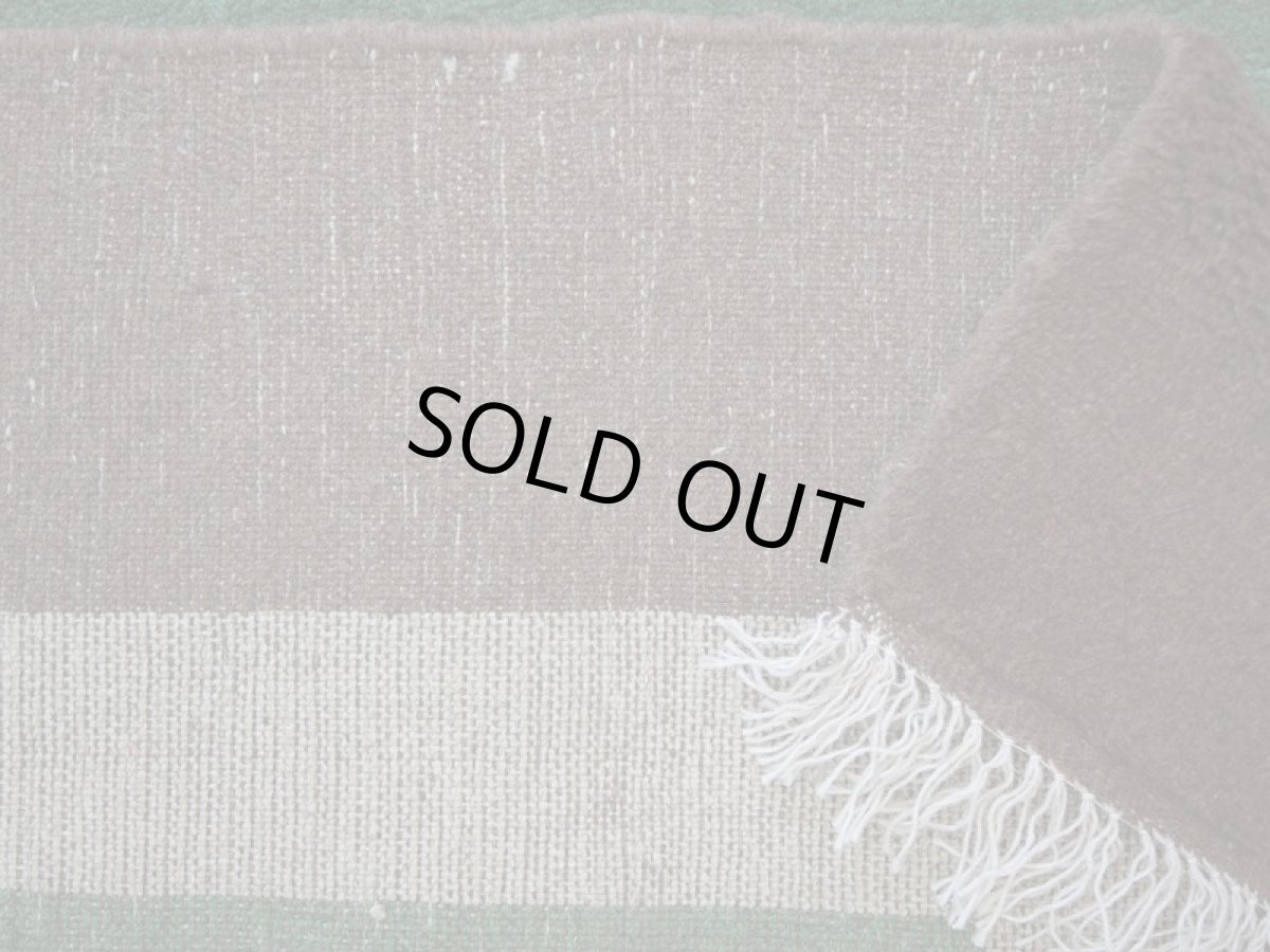 画像16: 新品 ペルシャ ギャッベ 縦2m 横1.6m 3㎡ 〜3帖 リビング ダイニング 2-3人掛けソファ サイズ 197 × 160 cm No.R432 肉厚 天然 ウール ギャベ 手織り ハンドメイド ラグ 絨毯 カーペット リビングダイニングルームやベッドサイドに チョコレートブラウン グリーン 緑 生成り クリーム n-r432-197160s051-002 (16)