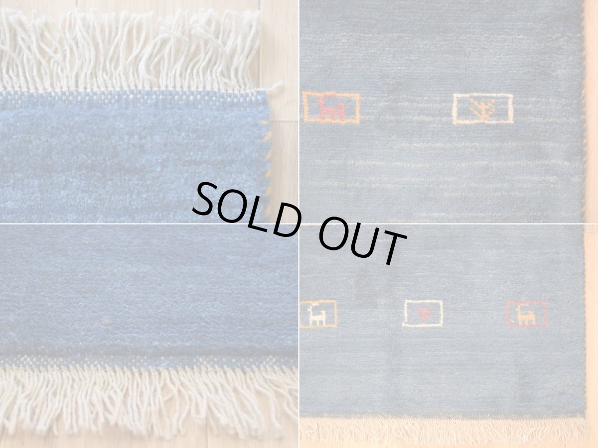 画像19: 新品 ペルシャ ギャッベ 縦2.4m 横1.8m 4㎡ 〜3帖 リビング ダイニング 2-3人掛けソファ サイズ 235 × 173 cm No.1946 天然 草木染 ウール ギャベ 手織り ハンドメイド ラグ 絨毯 カーペット リビングダイニングルームやベッドサイドに インディゴブルー 青 藍色 n-1946-235173s032-042 (19)