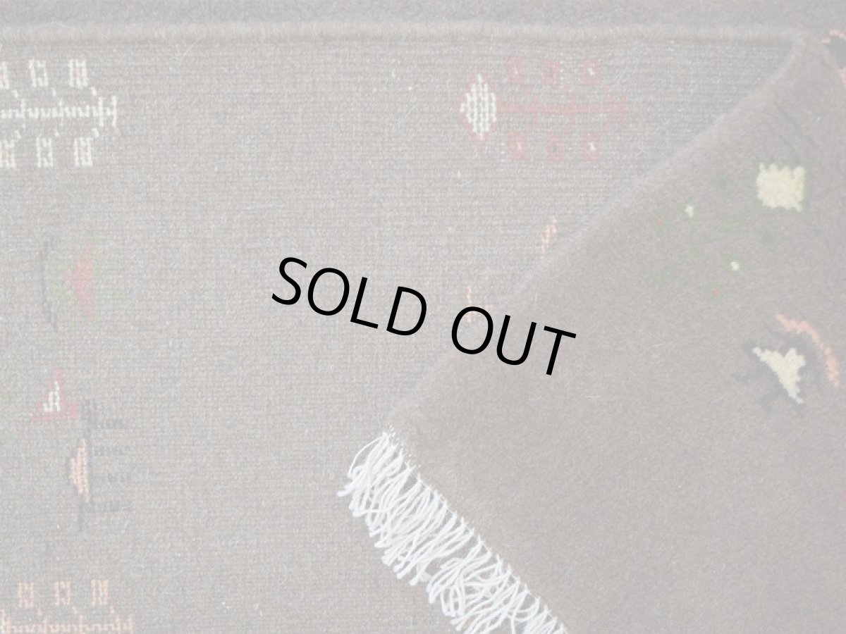 画像16: 新品 ペルシャ ギャッベ 縦2m 横1.5m 3㎡ リビング ダイニング 2-3人掛けソファ サイズ 193 × 154 cm No.R431 肉厚 天然 ウール ギャベ 手織り ハンドメイド ラグ 絨毯 カーペット リビングダイニングルームやベッドサイドに ブラウン 茶 n-r431-193154h051-002 (16)