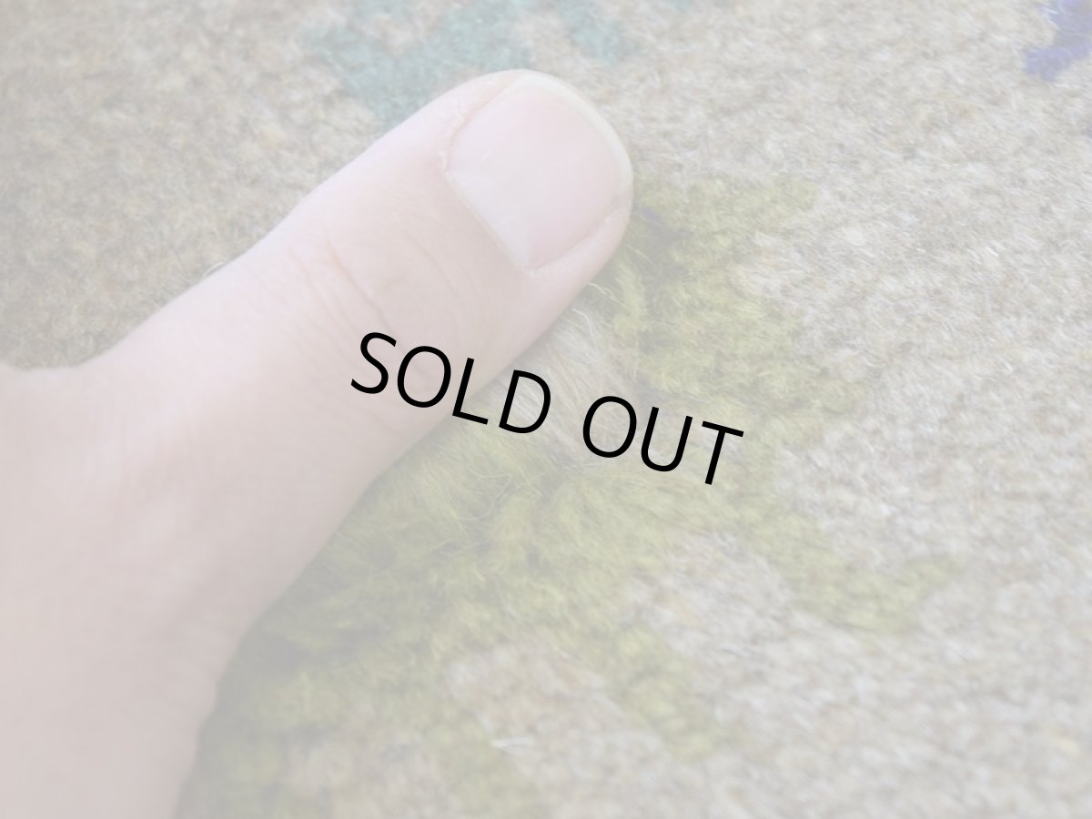 画像12: 新品 ペルシャ ギャッベ 縦2m 横1.4m 2.6㎡ リビング ダイニング 2-3人掛けソファ サイズ 192 × 133 cm No.R439 肉厚 天然 ウール ギャベ 手織り ハンドメイド ラグ 絨毯 カーペット リビングダイニングルームやベッドサイドに ライトブラウン 茶 動物 植物柄 n-r439-192133h031-071 (12)