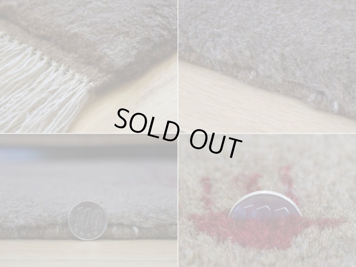 画像20: 新品 ペルシャ ギャッベ 縦2m 横1.4m 2.6㎡ リビング ダイニング 2-3人掛けソファ サイズ 190 × 133 cm No.R441 肉厚 天然 ウール ギャベ 手織り ハンドメイド ラグ 絨毯 カーペット リビングダイニングルームやベッドサイドに ライトブラウン 茶 動物 植物柄 n-r441-190133h031-071 (20)