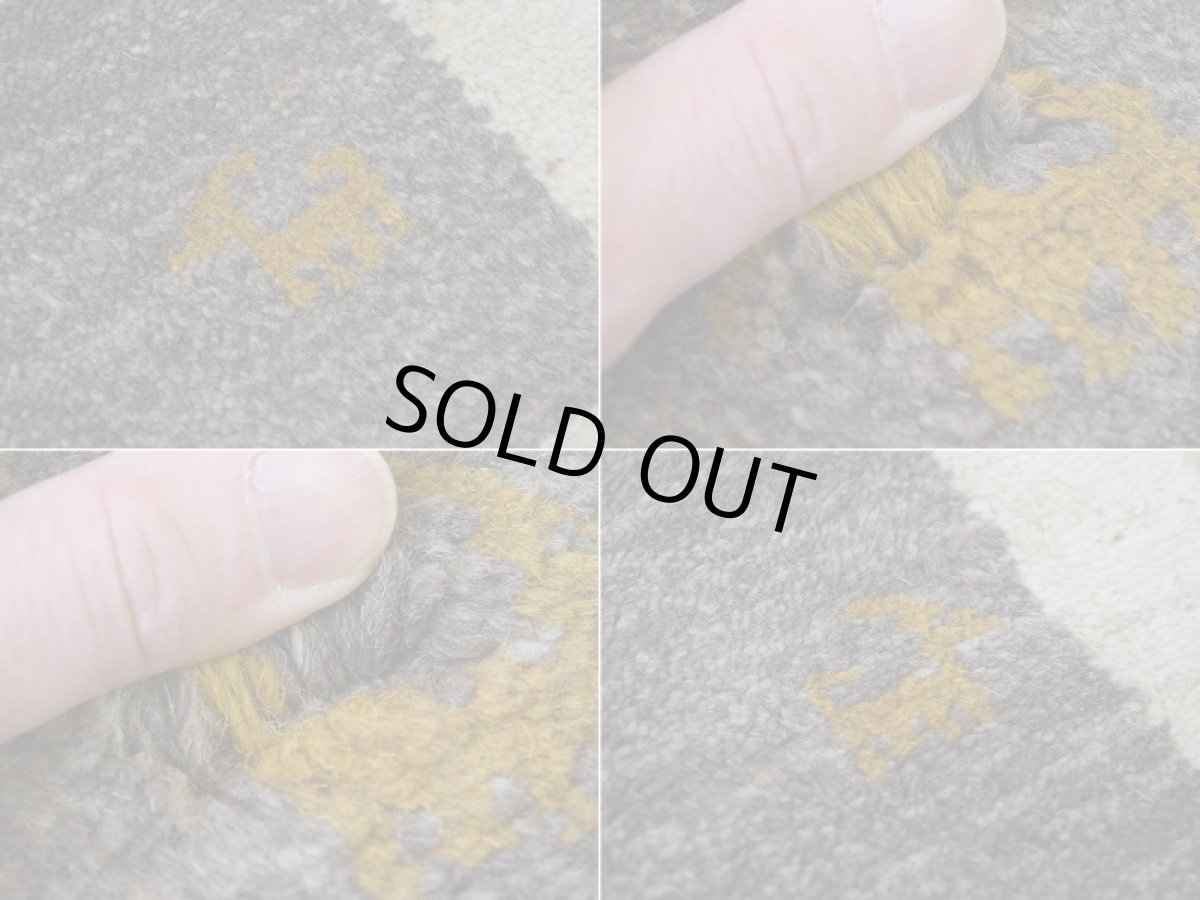 画像14: 新品 ペルシャ ギャッベ 足元マット 玄関マット ミニ サイズ 58 × 37 cm No.628 肉厚 天然 草木染 ウール ギャベ 手織り ハンドメイド ラグ 絨毯 カーペット 生成り クリーム ベージュ グレー 原毛系 動物柄 n-628-058037s51-91 (14)