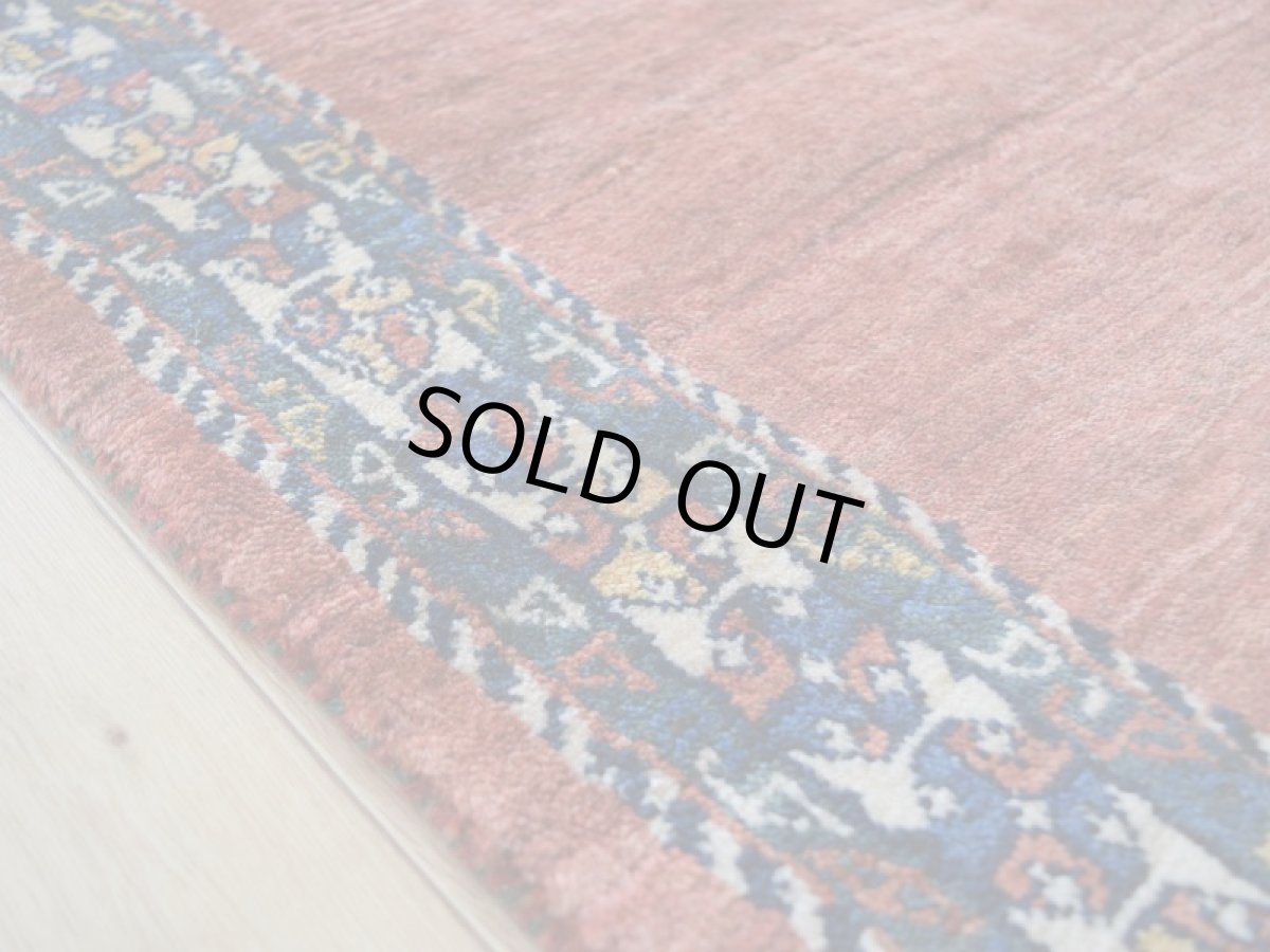 画像11: 新品 ペルシャ ギャッベ 縦2m 横1.2m 2.2㎡  センター ラグ ベッドサイド 2人掛けソファ サイズ 184 × 119 cm No.1482 肉厚 天然 草木染 ウール ギャベ 手織り ハンドメイド ラグ 絨毯 カーペット 細かな織 リーズバフト 糸杉 植物柄 赤 朱色 生成り クリームn-1482-184119s074-016 (11)