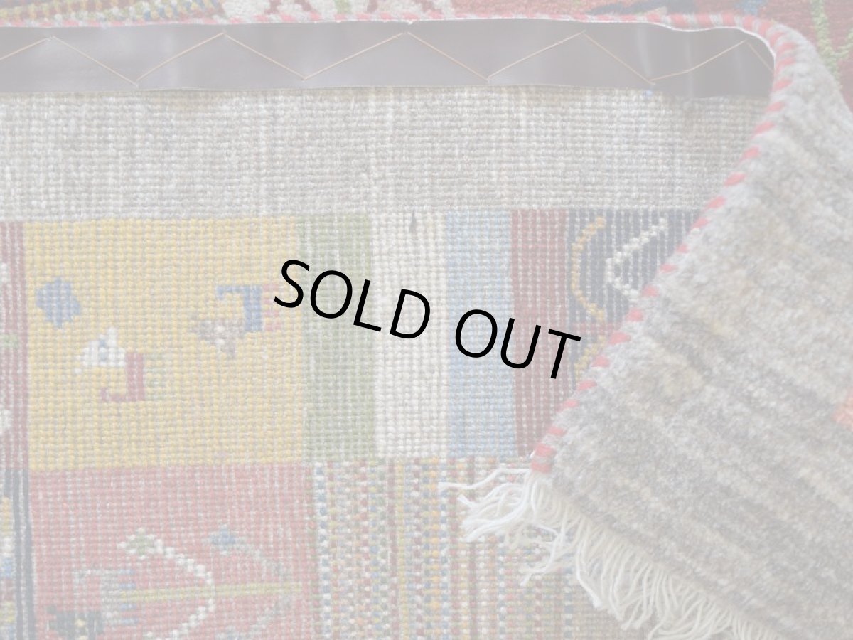 画像14: 新品 ペルシャ ギャッベ 縦2m 横1.2m 2.3㎡ 〜2帖 2人掛けソファ サイズ 190 × 120 cm No.1937 肉厚 天然 草木染 ウール ギャベ 手織り ハンドメイド ラグ 絨毯 カーペット ロリバフト リビングダイニングルームやベッドサイドに 生成り クリーム グレー ベージュ ブラウン 原毛系 マルチカラー n-1937-190120s342-613 (14)