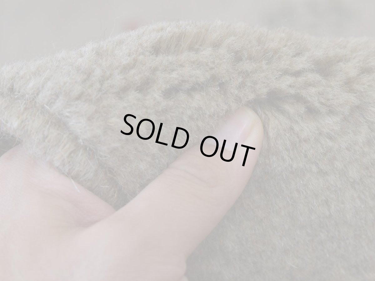 画像14: 新品 ペルシャ ギャッベ 縦2m 横1.6m 3㎡ 〜2帖程度 リビング ダイニング 2-3人掛けソファ サイズ 196 × 154 cm No.R428 肉厚 天然 ウール ギャベ 手織り ハンドメイド ラグ 絨毯 カーペット リビングダイニングルームやベッドサイドに ライトグレー ベージュ n-r428-196154h051-002 (14)