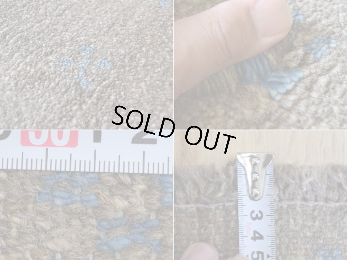 画像20: 新品 ペルシャ ギャッベ 足元マット 玄関マット ミニ サイズ 61 × 35 cm No.1321 小判型 楕円形 肉厚 天然 草木染 ウール ギャベ 手織り ハンドメイド ラグ 絨毯 カーペット グレー ベージュ 原毛系 青 花 柄 n-1321-6135h41-91 (20)