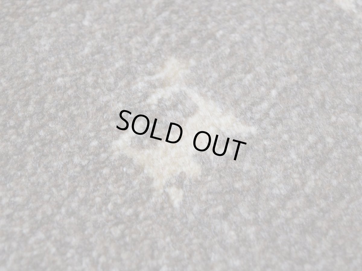 画像8: 新品 ペルシャ ギャッベ 足元マット 玄関マット ミニ サイズ 58 × 32 cm No.1323 小判型 楕円形 肉厚 天然 草木染 ウール ギャベ 手織り ハンドメイド ラグ 絨毯 カーペット グレー ベージュ 原毛系 青 水色 生成り 動物 鹿 柄 n-1323-5832h41-91 (8)