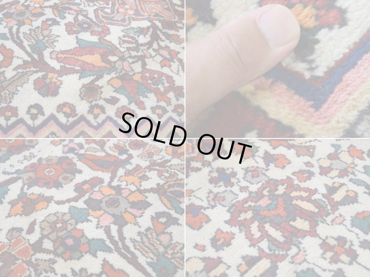 画像16: 良品 ペルシャ 絨毯 バクティヤリ 縦3.2m 横2.3m 7.3㎡ 〜6帖 リビング ダイニング 3人掛けソファ コーナーソファ 大判 サイズ 320 x 228 cm No.R106 肉厚 天然 草木染 ウール 手織り トライバル ラグ 敷物 マット カーペット メダリオン ゴルミナ ゴルミナイ 花柄 ヴィンテージ ビンテージ バクティアリ バフティヤリ b-r106-320228h024-264-055 (16)