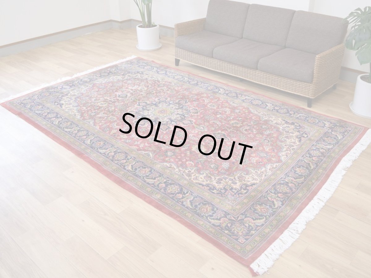 画像3: 良品 ペルシャ 絨毯 サルーク 縦3m 横2m 6㎡ 〜6帖 リビング ダイニング 3人掛けソファ コーナーソファ 大判 サイズ 295 x 182 cm No.R142 天然 コルクウール 手織り トライバル ラグ 敷物 マット カーペット メダリオン ヴィンテージ ビンテージ 赤 朱色 ab-r142-295182h083-024-494 (3)