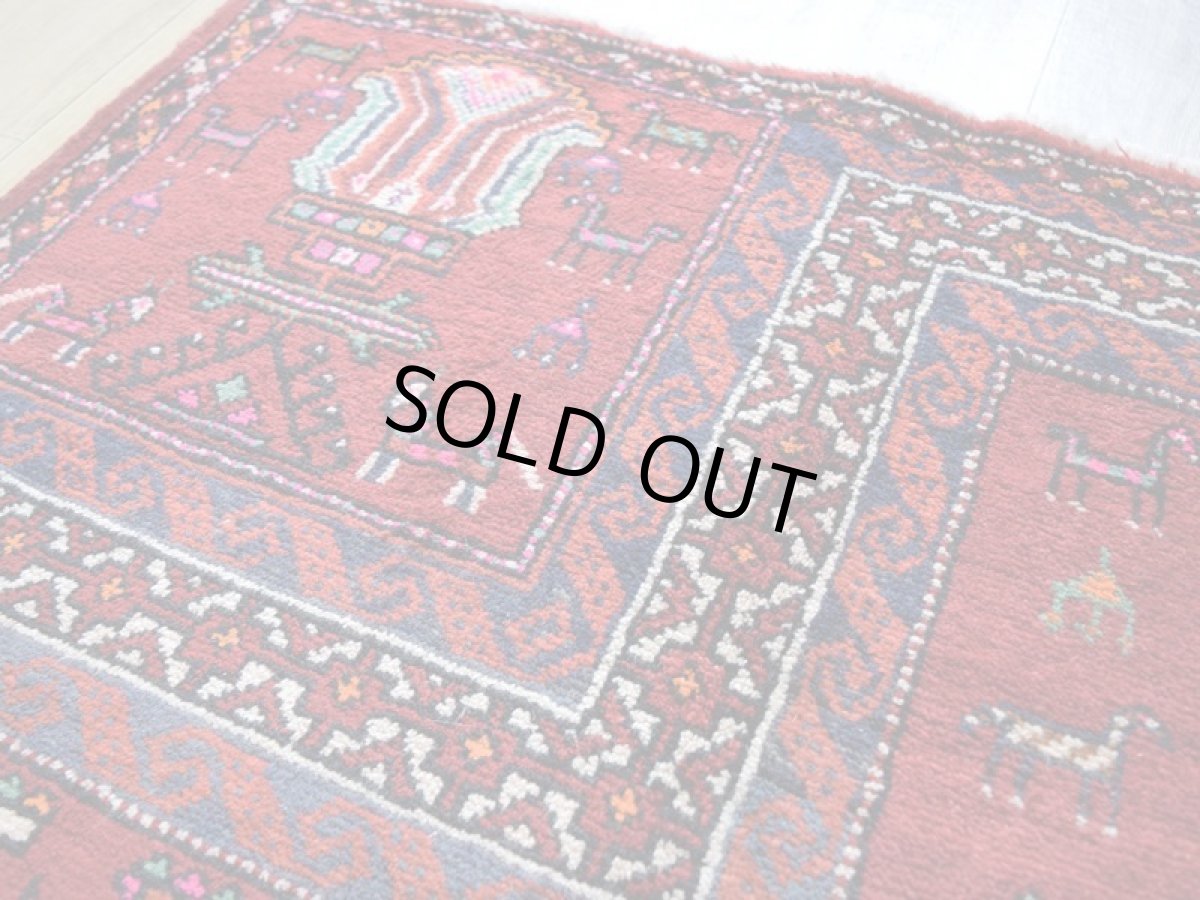 画像10: 良品 ペルシャ 部族絨毯 バルーチ 縦2.2m 横1.5m 3.2㎡ 2帖程度 リビング ダイニング 2-3人掛けソファ サイズ 215 x 145 cm No.R234 天然 ウール 手織り トライバル ラグ 敷物 マット カーペット 幾何学模様 ヴィンテージ ビンテージ b-r234-215145h001-031 (10)