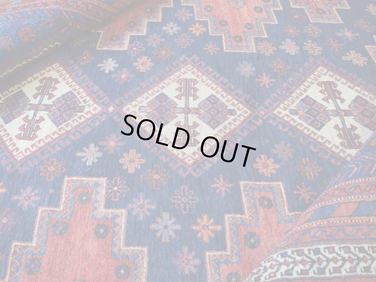 画像2: 良品 ペルシャ 絨毯 シールジャーン 縦2.1m 横1.5m 3.2㎡ 〜2帖 リビング ダイニング 2〜3人掛けソファ サイズ 210 x 150 cm No.P476 天然 ウール 手織り ハンドメイド トライバル ラグ 部族絨毯 マット カーペット 動物 民族柄 ヘイバトルー模様 ネイビー 赤  b-p476-210150h553p (2)