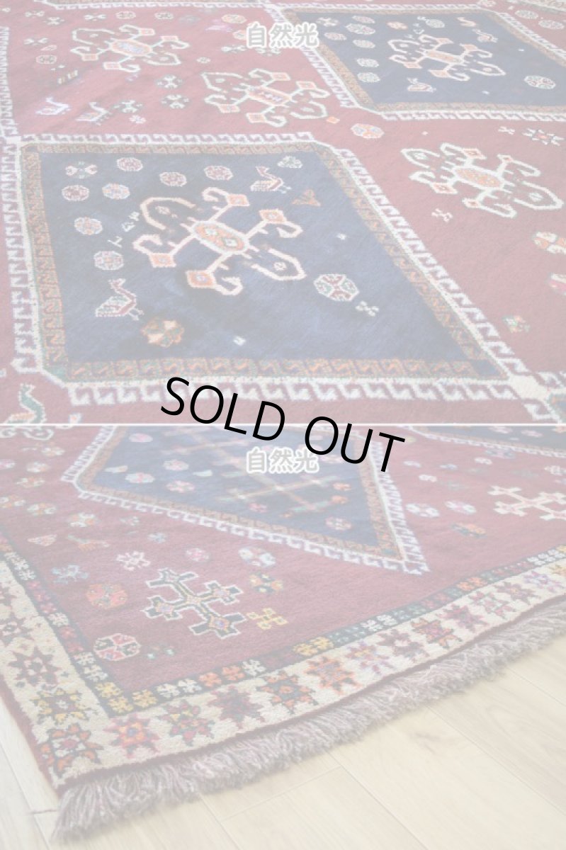 画像9: 良品 ペルシャ 部族絨毯 シラーズ 縦3.3m 横2m 6.6㎡ 〜6帖 リビング ダイニング 3人掛けソファ コーナーソファ 大判 サイズ 329 x 199 cm No.P291 肉厚 天然 ウール 手織り トライバル ラグ 敷物 マット カーペット メダリオン ヴィンテージ ビンテージ ab-p291-329199h273-054-094 (9)