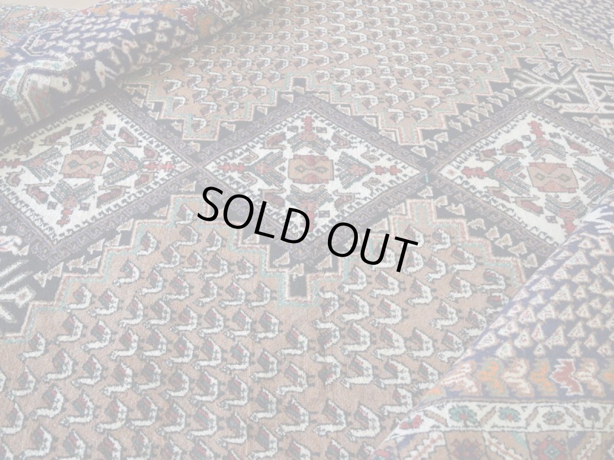 画像2: 良品 ペルシャ 絨毯  シャハレババク 縦2m 横1.5m 3㎡ 〜2帖 リビング ダイニング 2〜3人掛けソファ サイズ 195 x 155 cm No.P466 天然 ウール 手織り ハンドメイド トライバル ラグ 部族絨毯 マット カーペット 幾何学模様 民族柄 ネイビー ブラウン ブラック ギャッベ(ギャベ)をお探しの方にもお勧めです b-p466-195155h033p (2)