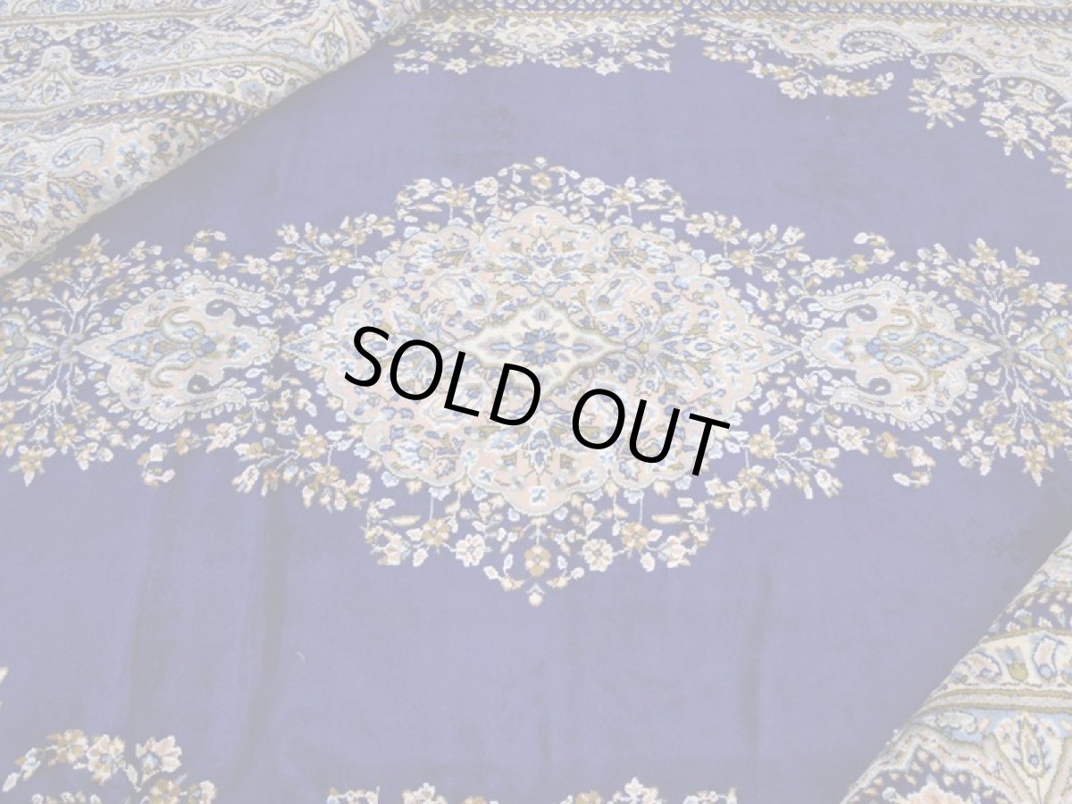 画像3: 良品 ペルシャ 絨毯 ケルマン産 縦3.4m 横2.4m 8.2㎡ 6帖程度 リビング ダイニング 客室 大判 サイズ 340 x 239 cm No.R151 天然 ウール 手織り ハンドメイド ラグ マット カーペット 青 大きなお部屋に 中古品に抵抗のある方にもおすすめです。 ab-r151-340239h083-024-494 (3)