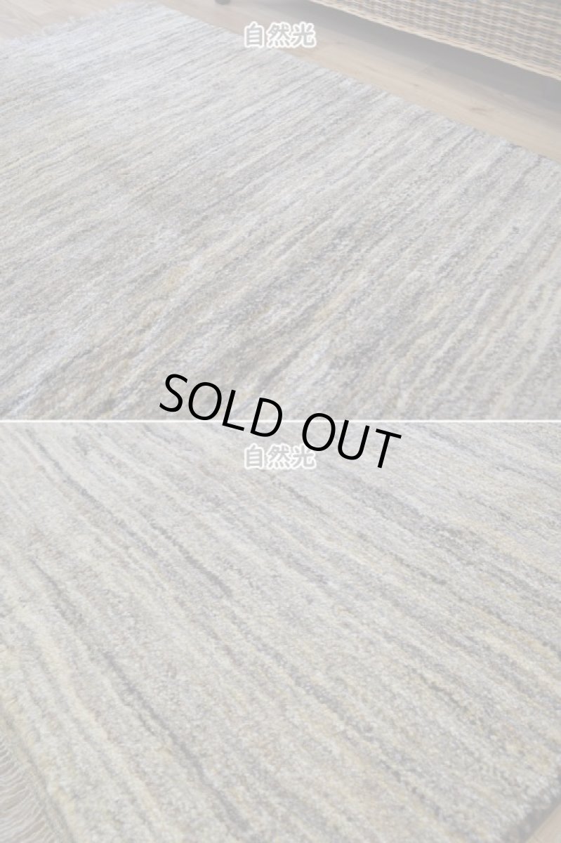 画像7: 新品 ペルシャ ギャッベ 縦2m 横1.5m 3㎡ 〜2帖 リビング ダイニング 2-3人掛けソファ サイズ 200 × 151 cm No.A581 肉厚 天然 ウール ギャベ 手織り ハンドメイド ラグ 絨毯 カーペット リビングダイニングルームやベッドサイドに 生成り クリーム 原毛系 プレーン n-a581-200151s133-034 (7)