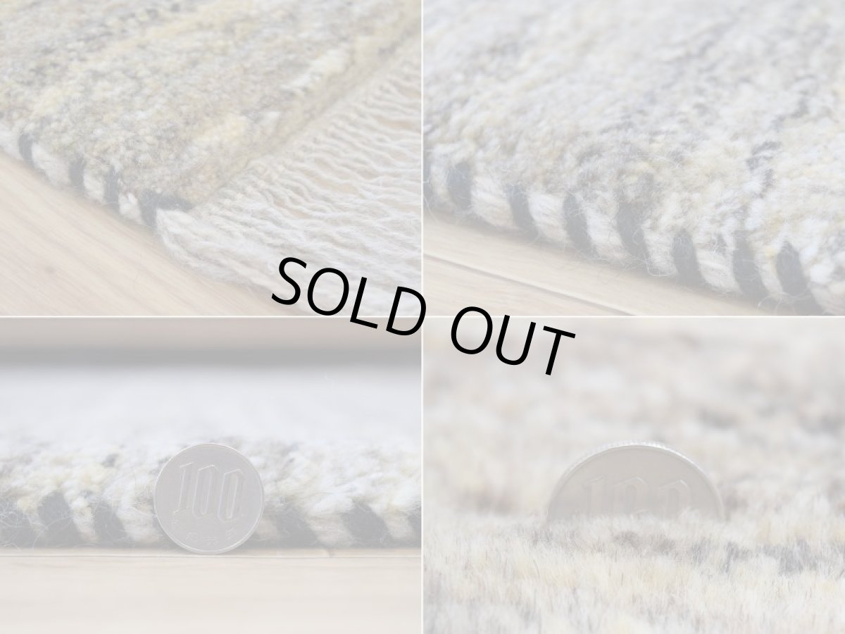 画像20: 新品 ペルシャ ギャッベ 縦2m 横1.5m 3㎡ 〜2帖 リビング ダイニング 2-3人掛けソファ サイズ 200 × 151 cm No.A581 肉厚 天然 ウール ギャベ 手織り ハンドメイド ラグ 絨毯 カーペット リビングダイニングルームやベッドサイドに 生成り クリーム 原毛系 プレーン n-a581-200151s133-034 (20)