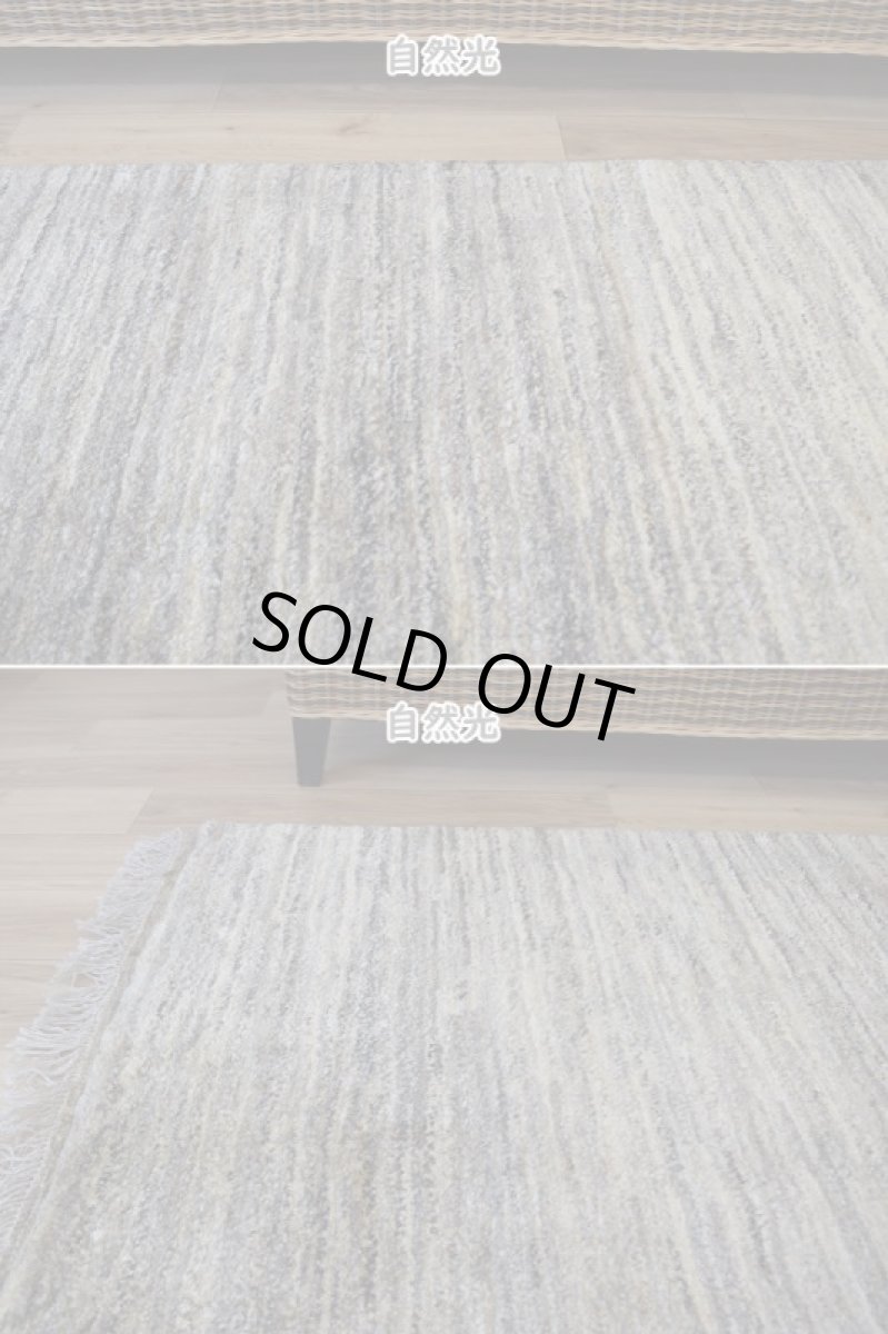 画像6: 新品 ペルシャ ギャッベ 縦2m 横1.5m 3㎡ 〜2帖 リビング ダイニング 2-3人掛けソファ サイズ 200 × 151 cm No.A581 肉厚 天然 ウール ギャベ 手織り ハンドメイド ラグ 絨毯 カーペット リビングダイニングルームやベッドサイドに 生成り クリーム 原毛系 プレーン n-a581-200151s133-034 (6)