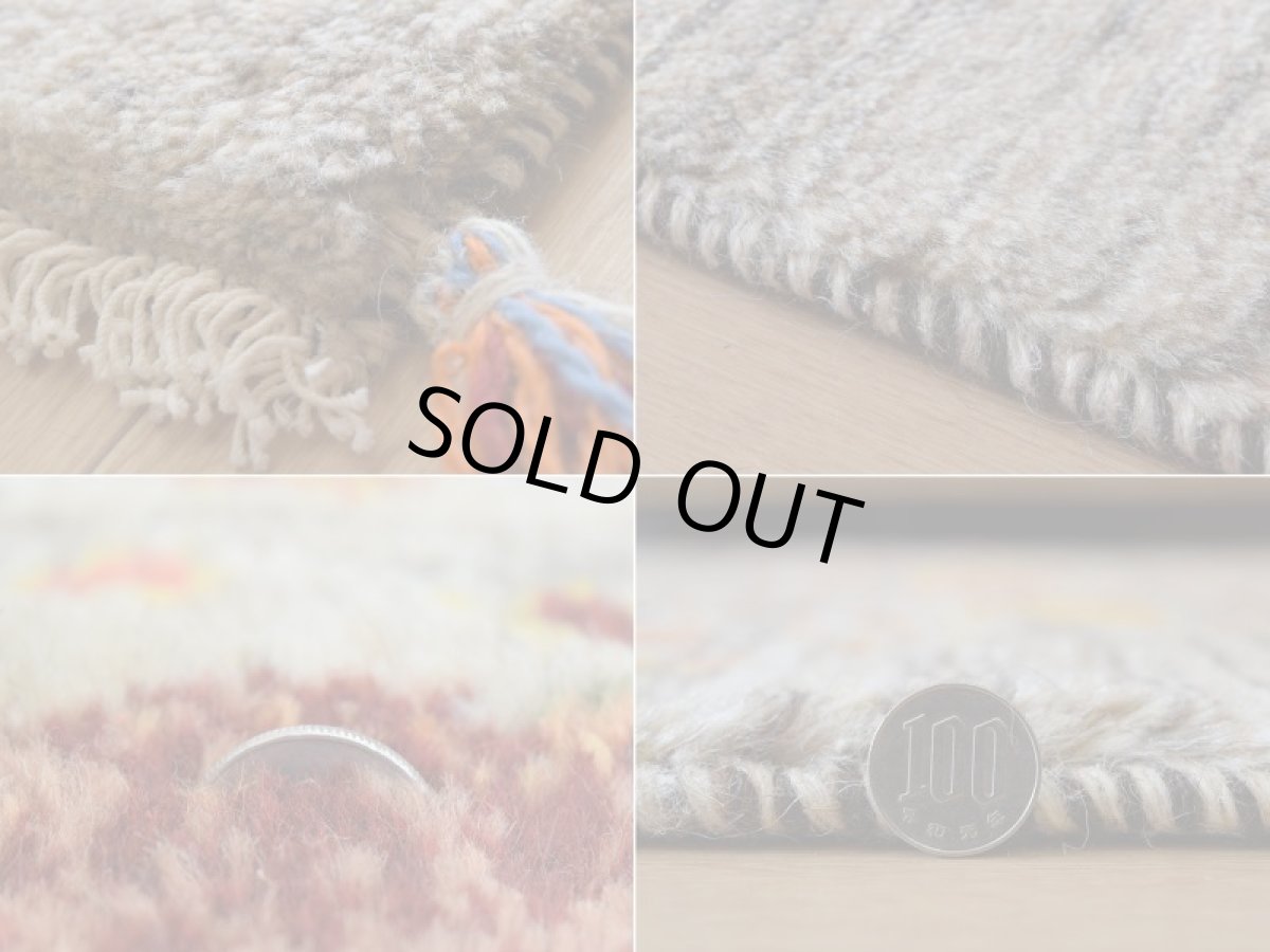 画像20: 新品 ペルシャ ギャッベ 縦2m 横1.3m 3㎡ 〜2帖程度 リビング ダイニング 2-3人掛けソファ サイズ 210 × 130 cm No.2428 肉厚 リーズバフト ウール 手織りギャベ  ハンドメイド ラグ 絨毯 カーペット ザクロの木 生命の樹 グレー リビングダイニングルームやベッドサイドに N-2428-210130-S-086-288 (20)