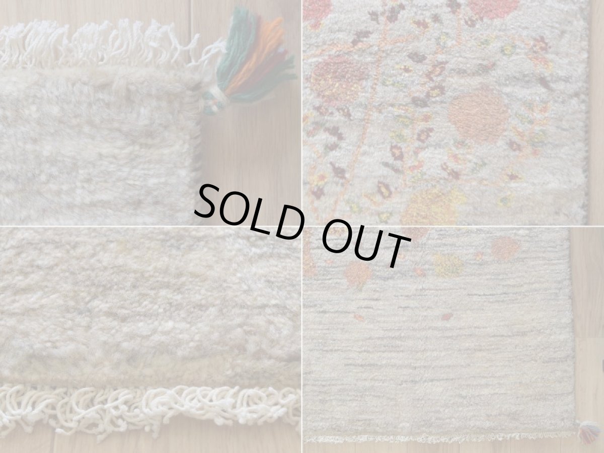 画像19: 新品 ペルシャ ギャッベ 縦2m 横1.3m 3㎡ 〜2帖程度 リビング ダイニング 2-3人掛けソファ サイズ 210 × 130 cm No.2428 肉厚 リーズバフト ウール 手織りギャベ  ハンドメイド ラグ 絨毯 カーペット ザクロの木 生命の樹 グレー リビングダイニングルームやベッドサイドに N-2428-210130-S-086-288 (19)