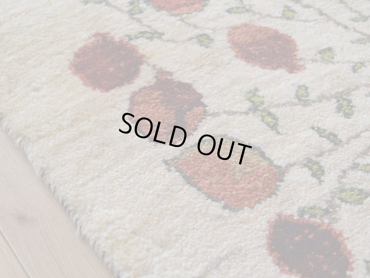 画像12: 新品 ペルシャ ギャッベ 縦2m 横1.5m 3㎡ 〜2-3帖程度 リビング ダイニング 2-3人掛けソファ サイズ 200 × 150 cm No.2437 肉厚 リーズバフト ウール 手織りギャベ  ハンドメイド ラグ 絨毯 カーペット ザクロの木 生命の樹 糸杉 生成り クリーム 緑 リビングダイニングルームやベッドサイドに N-2437-200150-S-057-379 (12)