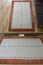 画像3: 新品 ペルシャ ギャッベ 縦2m 横1.4m 3㎡ 〜2帖程度 リビング ダイニング 2-3人掛けソファ サイズ 205 × 138 cm No.2426 肉厚 リーズバフト ウール 手織りギャベ  ハンドメイド ラグ 絨毯 カーペット 生成り クリーム イエロー オレンジ リビングダイニングルームやベッドサイドに n-2426-205138s096-888 (3)