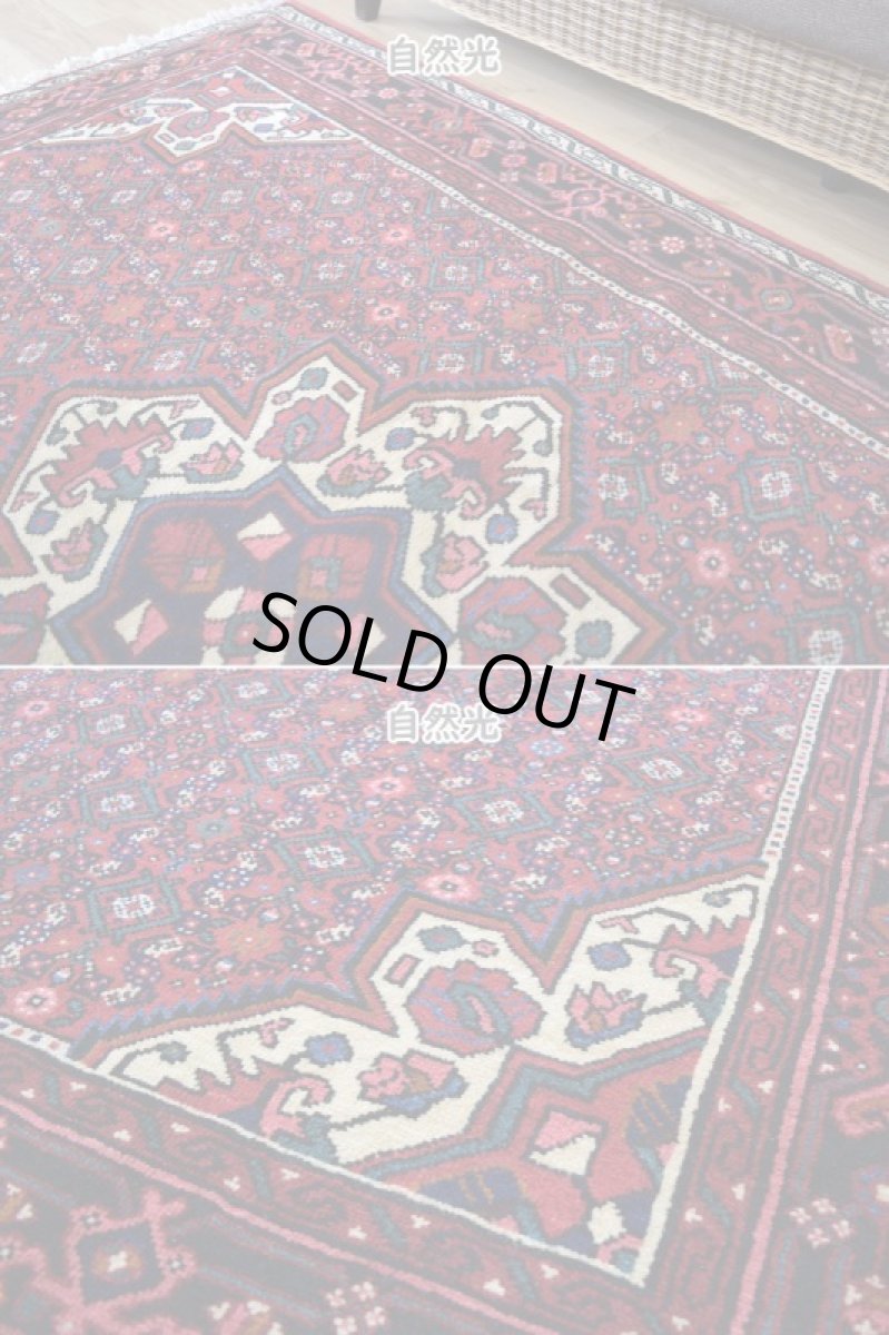 画像7: 良品 ペルシャ 部族絨毯  ハマダン 縦2m 横1.5m 3㎡ 〜2帖 リビング ダイニング 2〜3人掛けソファ サイズ 205 x 160 cm No.R342 天然 ウール 手織り ハンドメイド トライバル ラグ 部族絨毯 マット カーペット 幾何学模様 民族柄 マヒ ヘラティ模様 赤 b-r342-205160h042-213 (7)