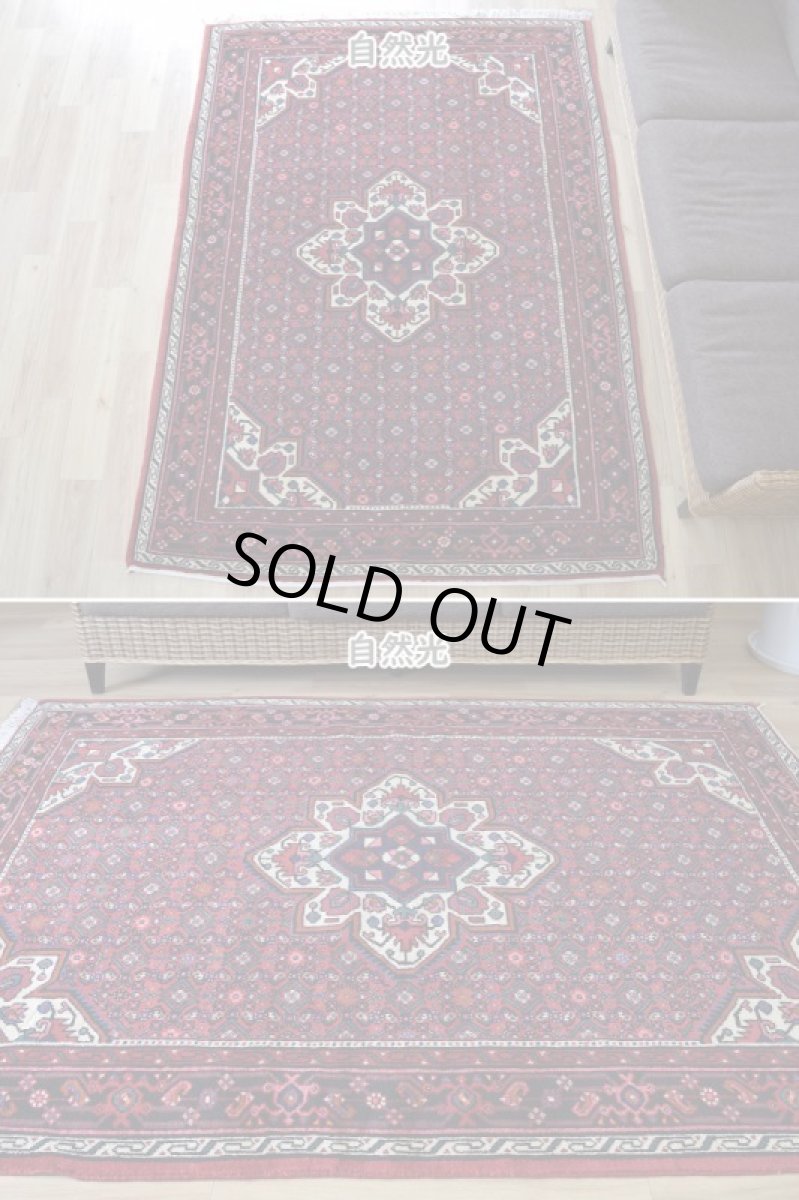 画像3: 良品 ペルシャ 部族絨毯  ハマダン 縦2m 横1.5m 3㎡ 〜2帖 リビング ダイニング 2〜3人掛けソファ サイズ 205 x 160 cm No.R342 天然 ウール 手織り ハンドメイド トライバル ラグ 部族絨毯 マット カーペット 幾何学模様 民族柄 マヒ ヘラティ模様 赤 b-r342-205160h042-213 (3)