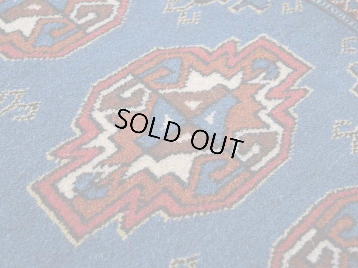 画像11: 新品 ペルシャ 部族絨毯 トルクメン 縦1.3m 横0.8m アクセント ラグ サイズ 125 x 80 cm No.F133 天然 肉厚 ウール 手織り ハンドメイド トライバル ラグ マット カーペット 青 ギュル 幾何学模様 民族柄 n-f133-125080h001 (11)