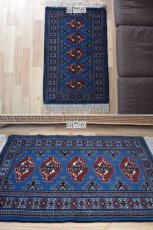 画像3: 新品 ペルシャ 部族絨毯 トルクメン 縦1.3m 横0.8m アクセント ラグ サイズ 125 x 80 cm No.F133 天然 肉厚 ウール 手織り ハンドメイド トライバル ラグ マット カーペット 青 ギュル 幾何学模様 民族柄 n-f133-125080h001 (3)
