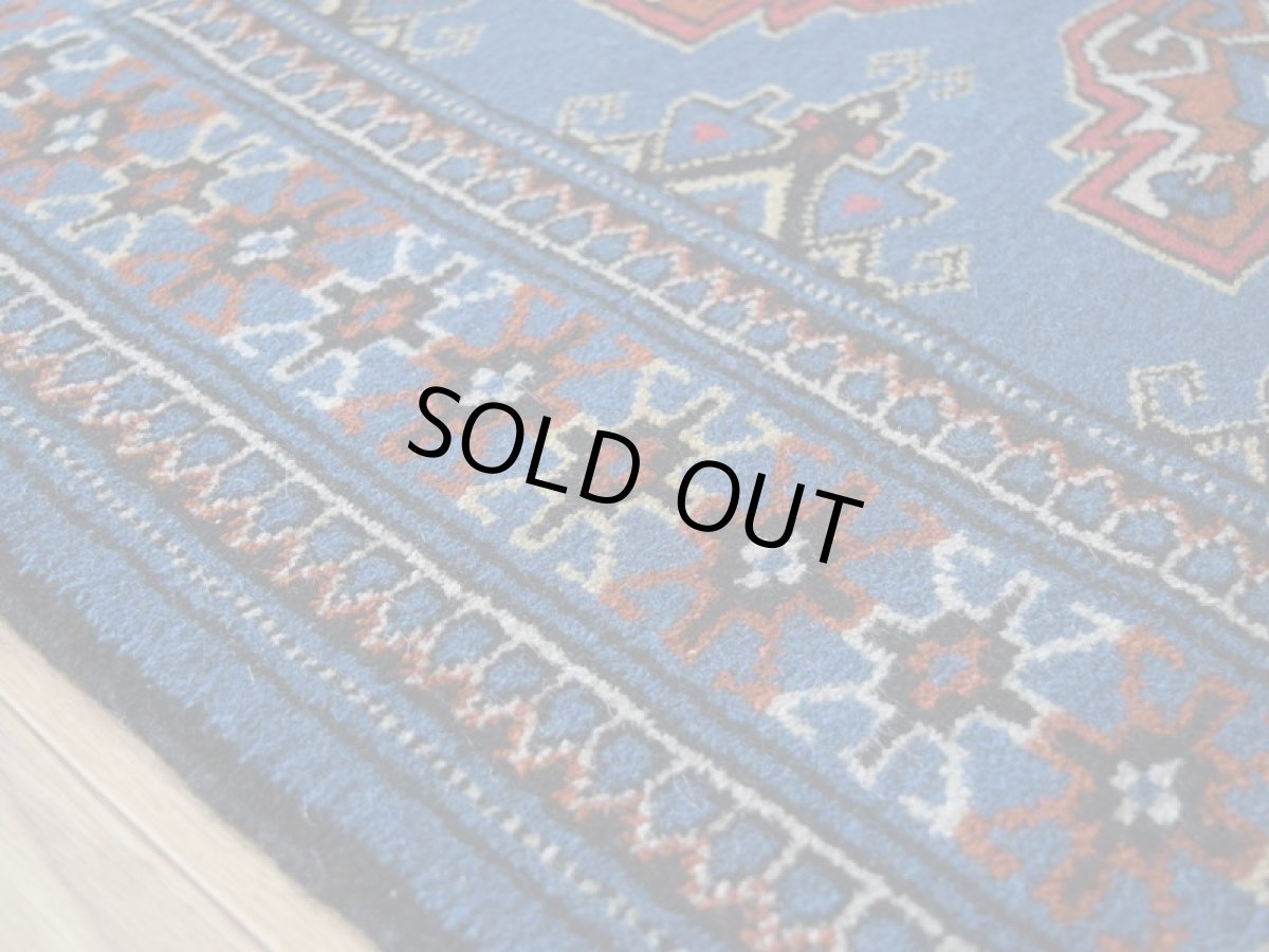 画像13: 新品 ペルシャ 部族絨毯 トルクメン 縦1.3m 横0.8m アクセント ラグ サイズ 125 x 80 cm No.F133 天然 肉厚 ウール 手織り ハンドメイド トライバル ラグ マット カーペット 青 ギュル 幾何学模様 民族柄 n-f133-125080h001 (13)