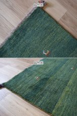 画像8: 新品 ペルシャ ギャッベ 縦2.7m 横1.6m 4㎡ 〜3帖 リビング ダイニング 2-3人掛けソファ サイズ 262 × 153 cm No.2400 天然 草木染 肉厚 ウール ギャベ 手織り ハンドメイド ラグ 絨毯 カーペット リビングダイニングルームやベッドサイドに 緑 グリーン 動物 柄 n-2400-262153s084-026 (8)