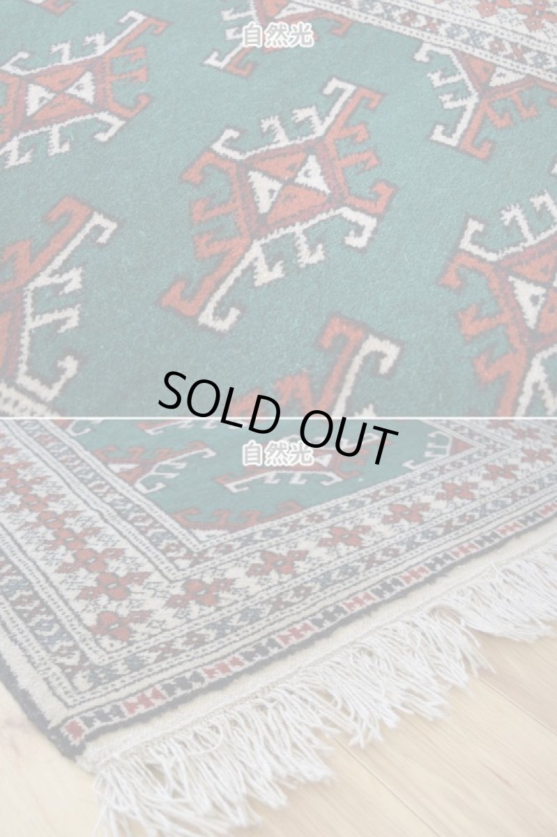 画像9: 新品 ペルシャ 部族絨毯 トルクメン 縦1.2m 横0.9m アクセント ラグ サイズ 120 x 85 cm No.F137 天然 肉厚 ウール 手織り ハンドメイド トライバル ラグ マット カーペット 緑 グリーン ギュル 幾何学模様 民族柄 n-f137-120085h001 (9)