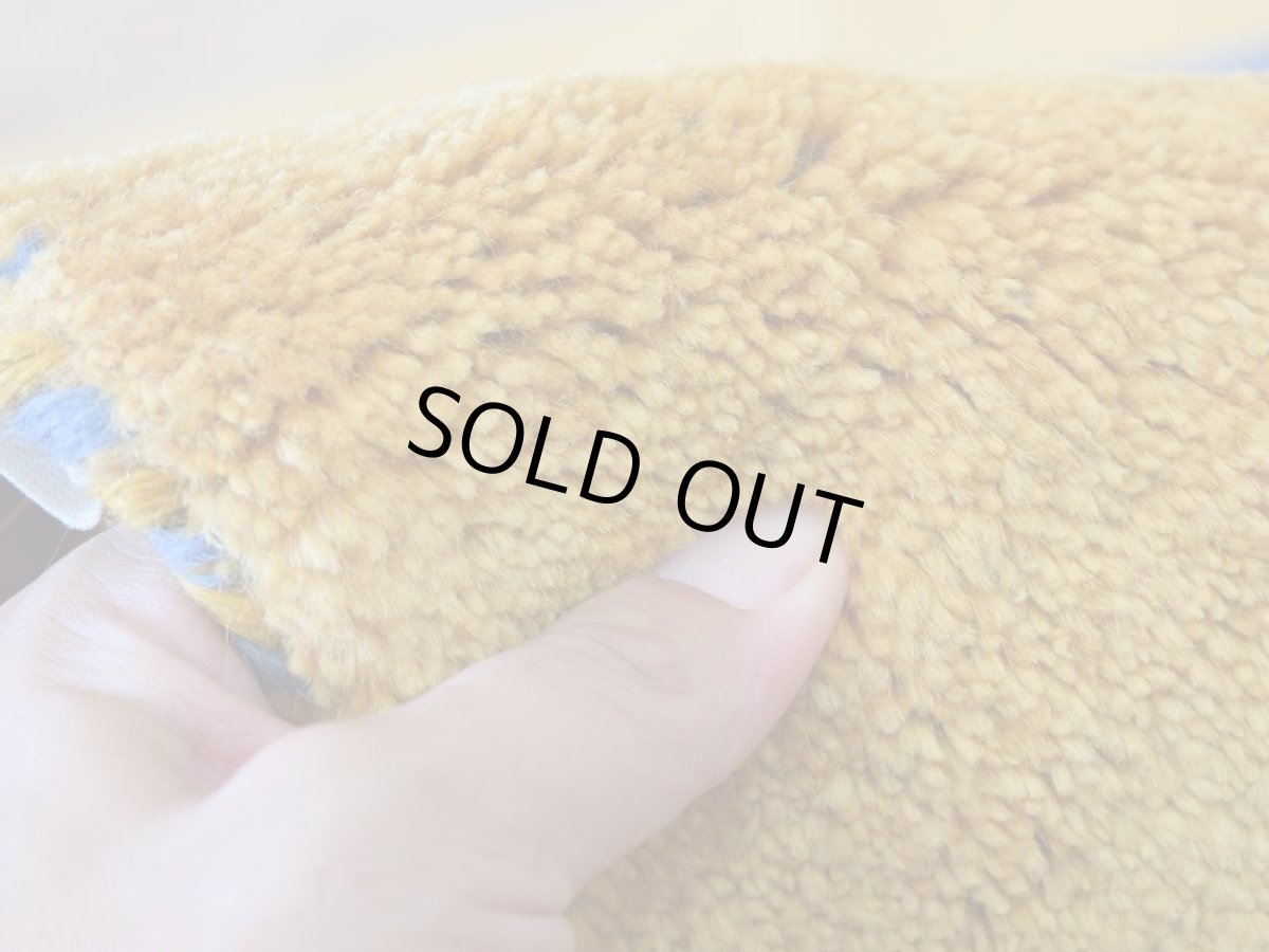 画像12: 新品 ペルシャ ギャッベ 縦2.4m 横1.7m 4㎡ 〜3帖 リビング ダイニング 2-3人掛けソファ サイズ 235 × 164 cm No.2396 天然 草木染 肉厚 ウール ギャベ 手織り ハンドメイド ラグ 絨毯 カーペット リビングダイニングルームやベッドサイドに イエロー インディゴブルー 黄 青 動物 柄 シンプルデザイン n-2396-235164s064-006 (12)